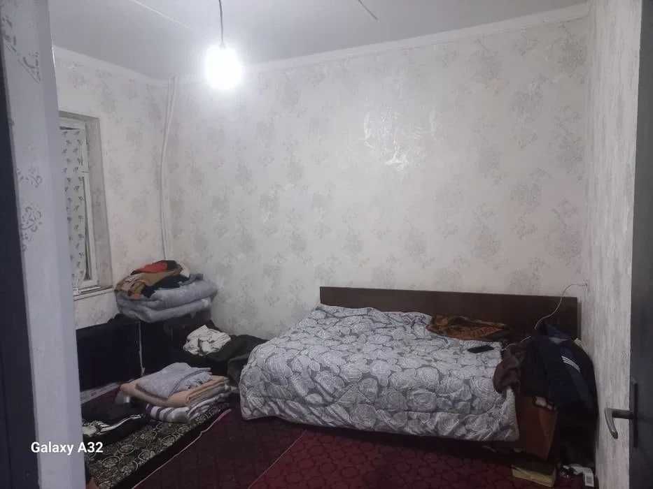 СРОЧНО !! Продается квартира в Яшнабаде 2/1/4 ( 60 кв/м ) Тузел 2