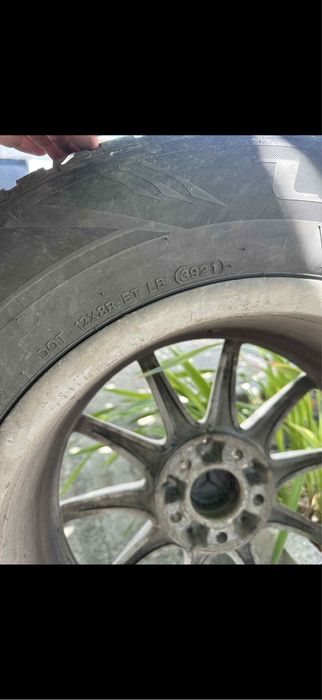 Зимни гуми с джанти за мерцедес