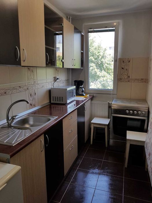 Ofer spre inchiriere garsoniera in zona Politehnica