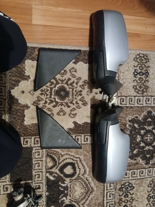 Продою зеркола ,,