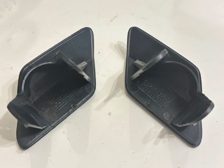 Капачета за пръскалки на броня BMW F30 F31 Ф30 Ф31