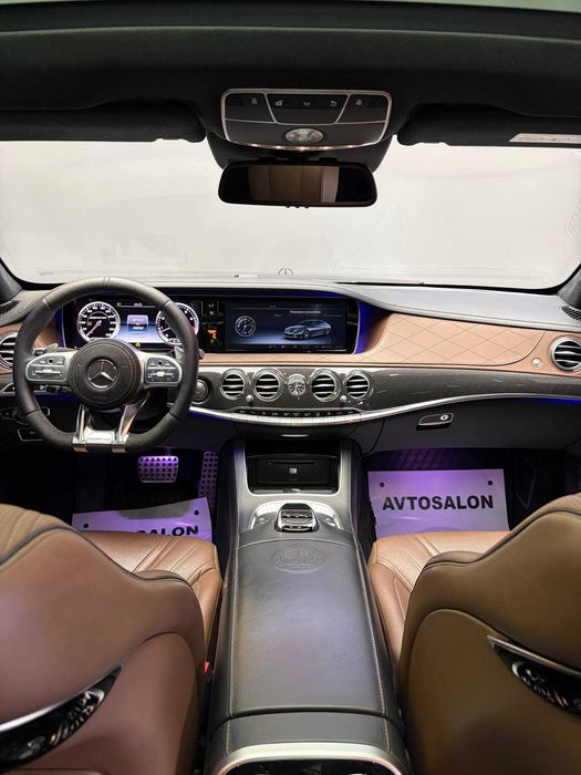 Mercedes Benz W222 S560