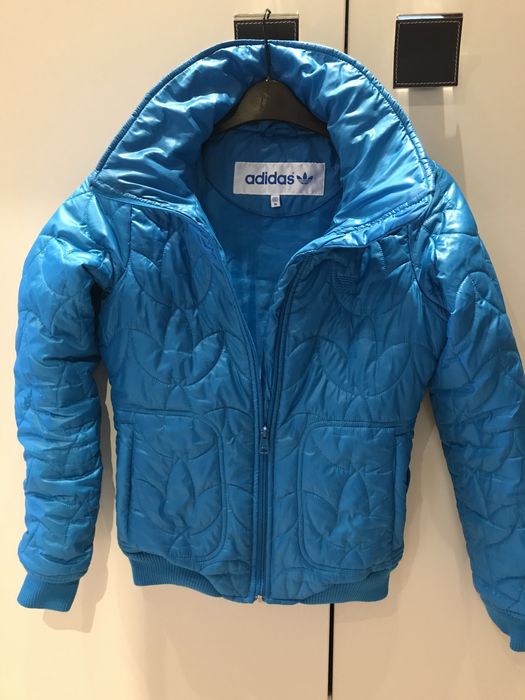дамско яке adidas