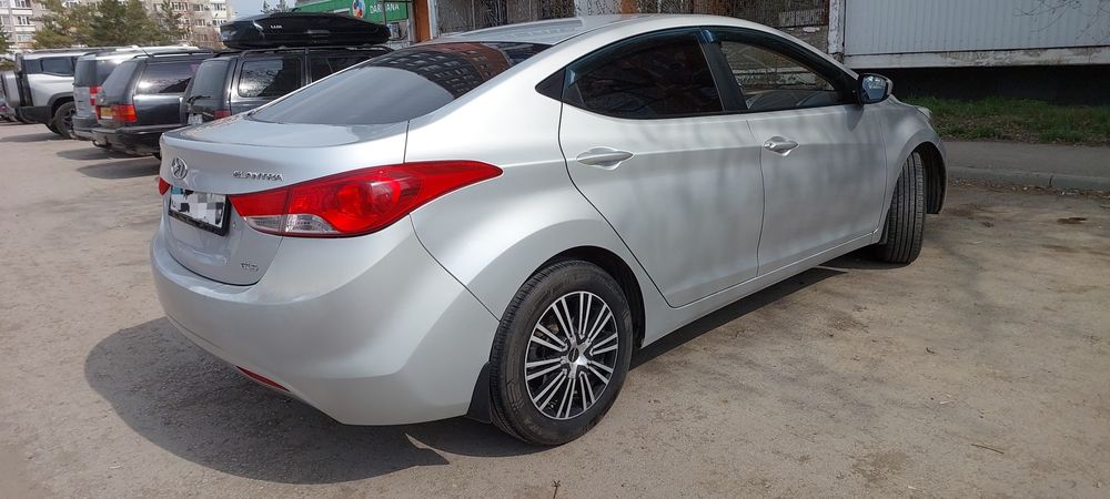 Продам Hyundai Elantra