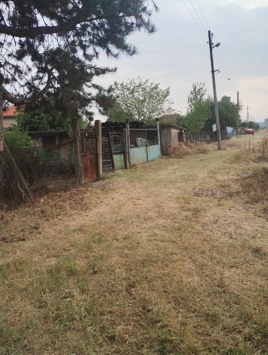 Продавам къща в гр. Криводол