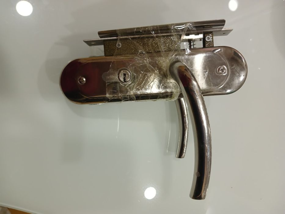 Замок врезной с ключами (3 шт(