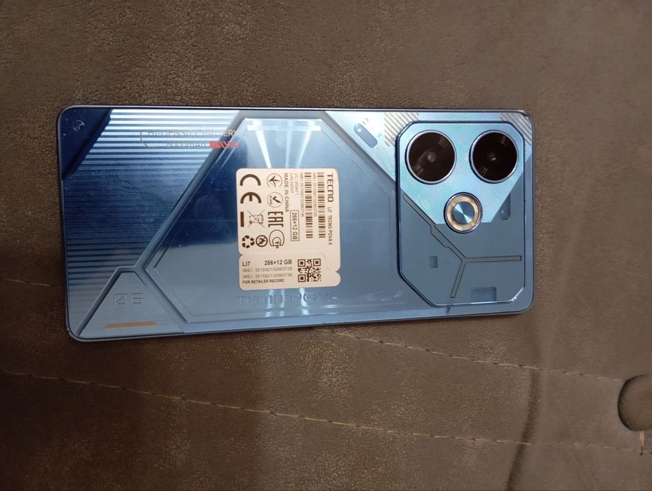 Techno pova 6 24 GB hotrasi 256 GB