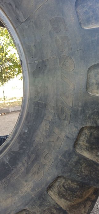 Гума за комбайна 650/75R32