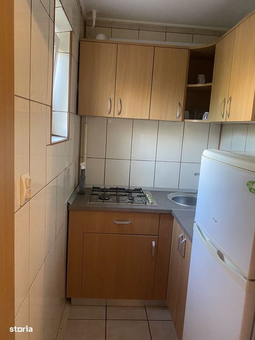 Podu Ros -Palas Garson  Mob util -220E