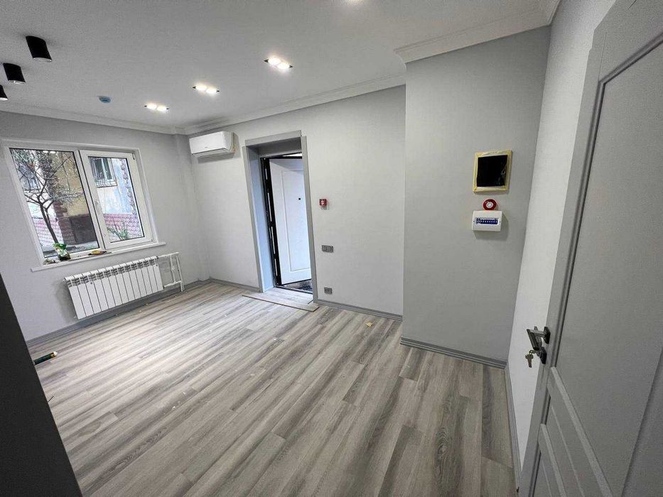 Сдаётся  Офис на Чизельной
Ориентир - Шампанский Завод