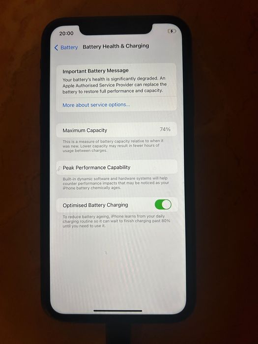 2 броя iPhone 14 Blue 128GB и iPhone 11 Black 64GB
