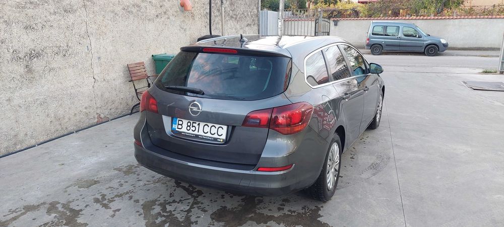 Opel Astra J diesel