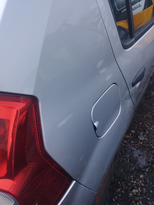 Aripa spate Dacia Sandero stânga dreapta
