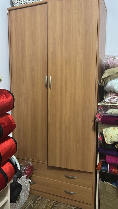 Детская мебель и шкаф