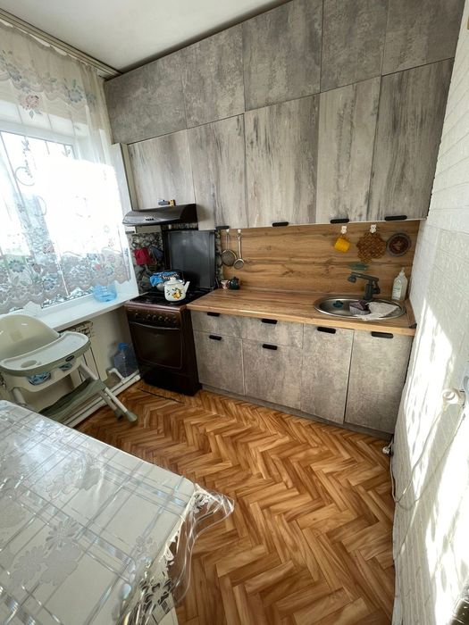 Продам 3 комн.кв, 1 этаж, 51.6м в хорошем состоянии, район Шанхай