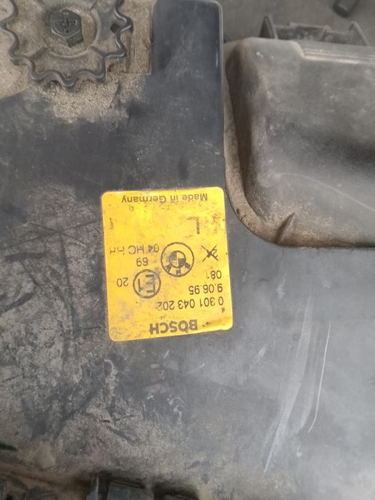 БМВ е 38 фара правая сторона