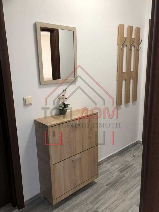 Дава се под наем Тристаен апартамент в Варна, Цветен квартал - 75 кв.м за 663 € - Снимка #1