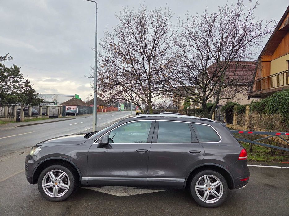 Volkswagen Touareg 2011 3.0tdi[casa] E5 DSG panoramic carlig 9990eu