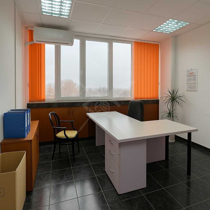 Офис в Център 80757