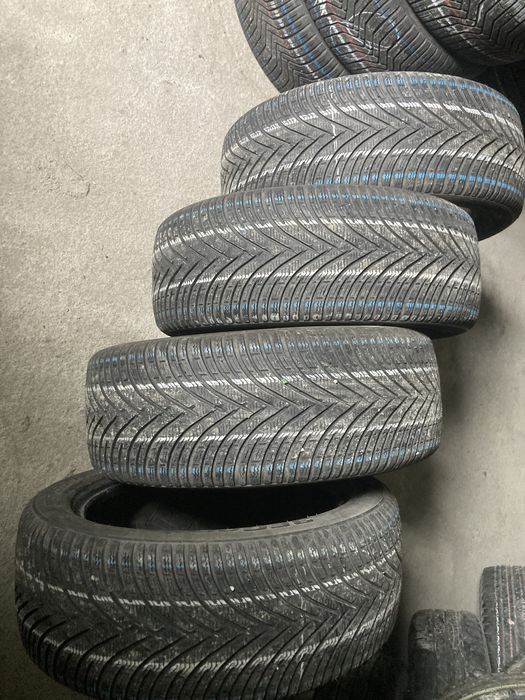 Anvelope  set 4 buc 215/55 R 18 dot 2021