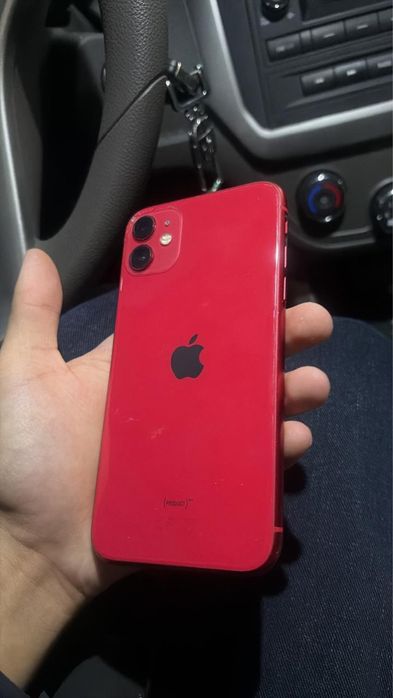 ПРОДАМ Айфон 11/