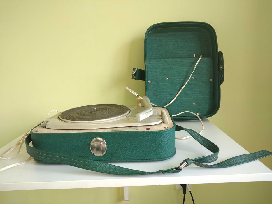 ретро грамофон Maestro Luxton 2