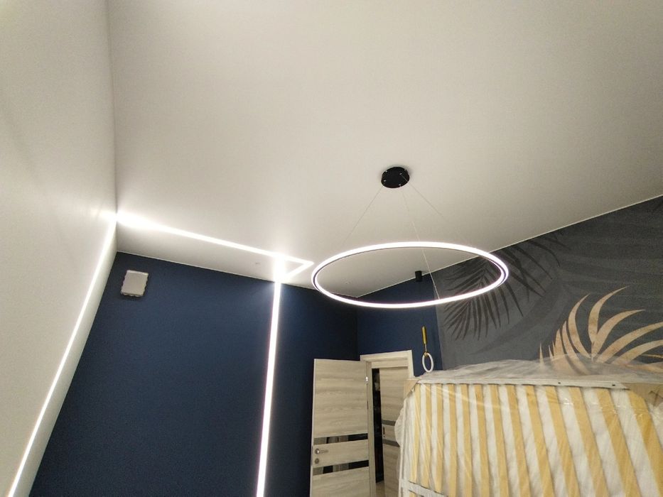 Натяжные потолки от 1800