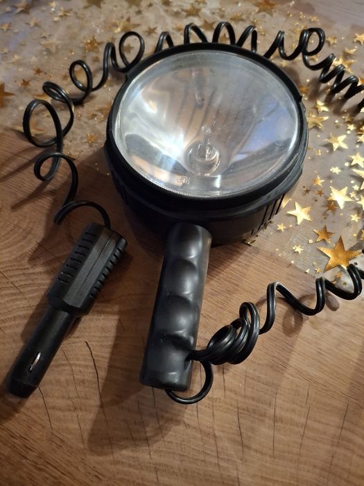 Proiector auto 12V portabil – priză auto întărită