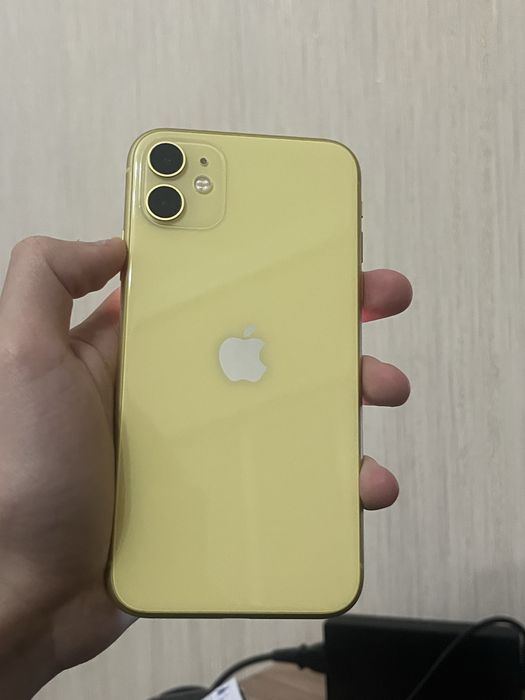 iPhone 11 100% В Хорошем состоянии