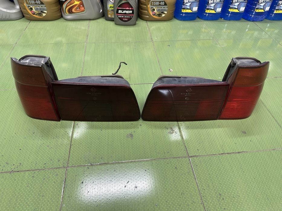 Заднии фонары БМВ Е39 универсал