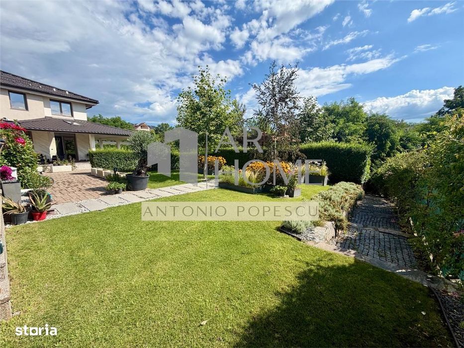 Casa 5 camere, ansamblu rezidential cu piscina, in Paulesti Prahova.