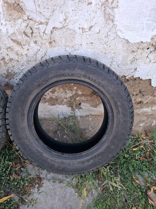 Продам шины розмер 14,175,65