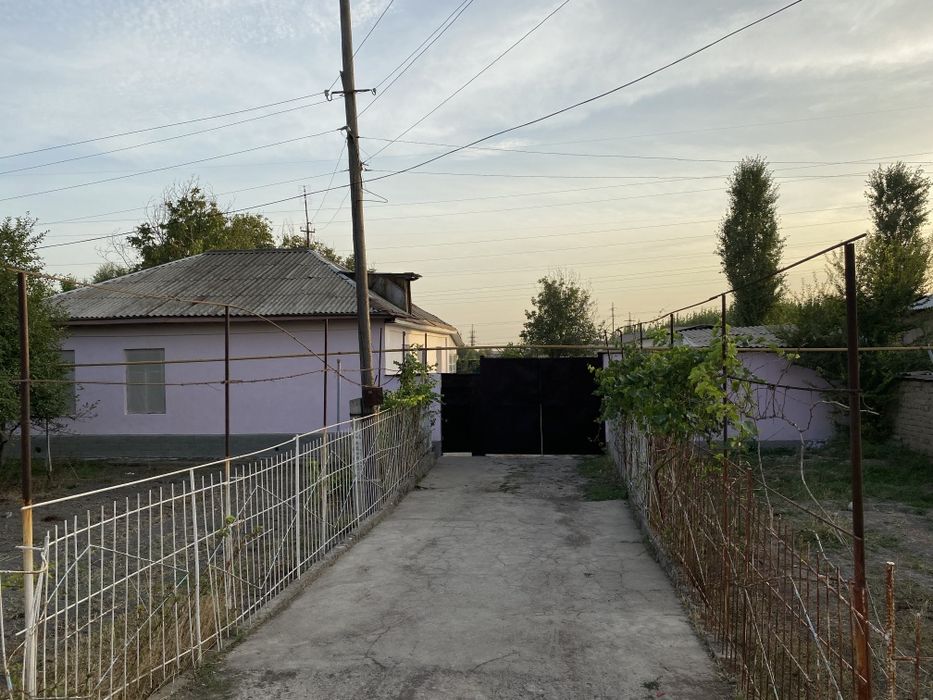 Дом продаётся хороший состояние.