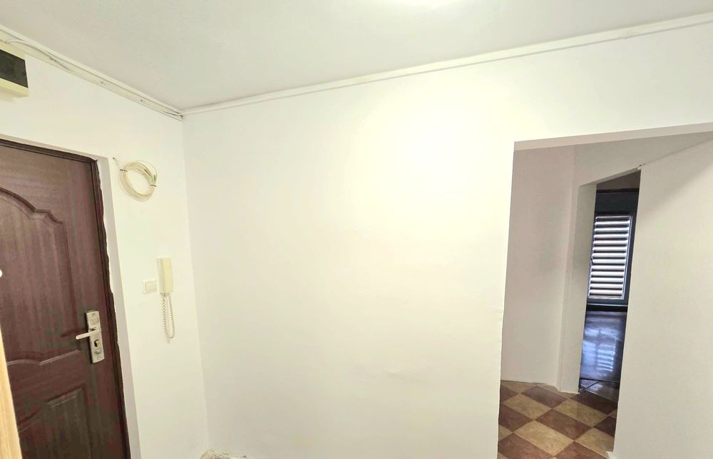 Proprietar vand apartament 2 camere- Soarelui