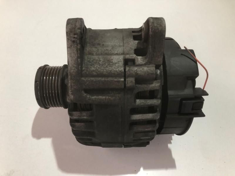 Alternator 231000026r Renault Megane 3 Hatchback 5-usi 1.5 dCi MT (11