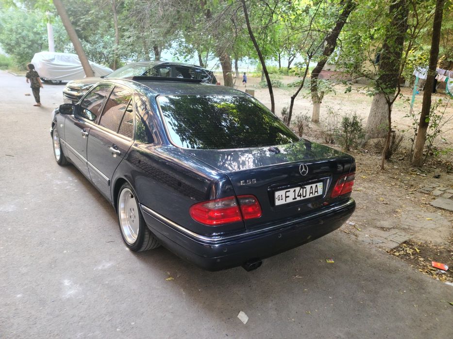 Mersades Bens w210