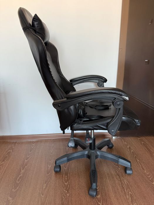 Игровое кресло компьютерное