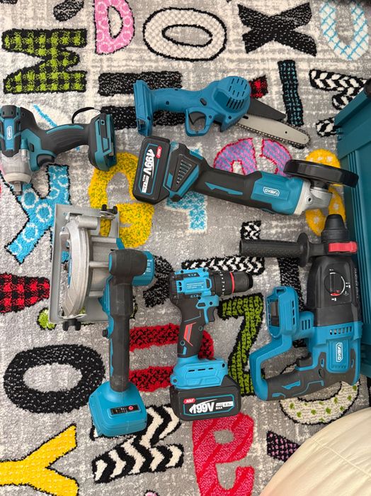 Продам набор инструментов