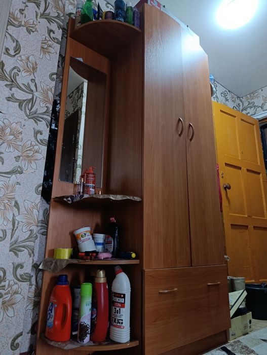 Прихожая,Б/у,с зеркалом