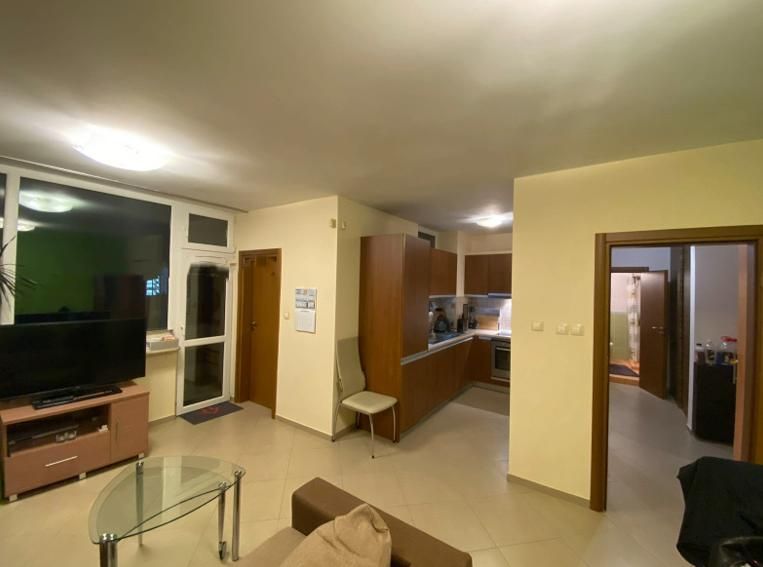 Дава се под наем Двустаен апартамент в София, Хиподрума - 70 кв.м за 650 € - Снимка #2