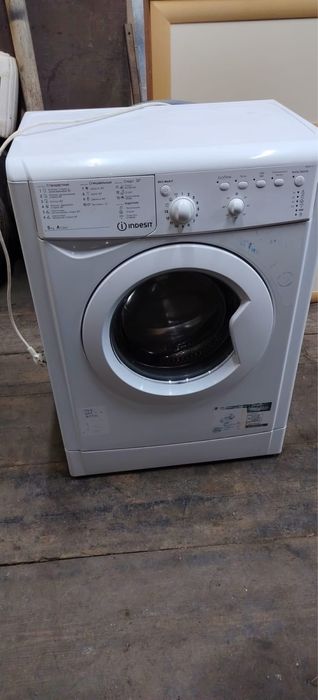 Стиральная машинка автомат