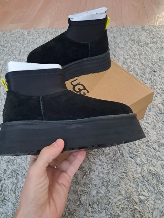 Ugg Mini Dipper Negre