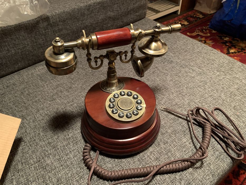 Ретро телефон новый