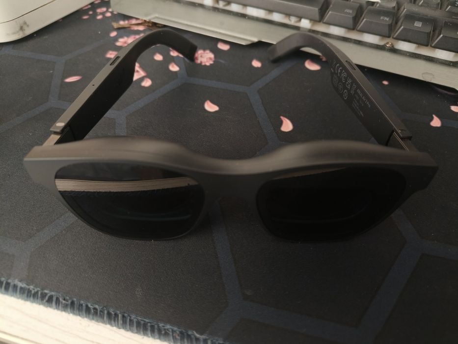 Xreal air 2 pro с xreal beam