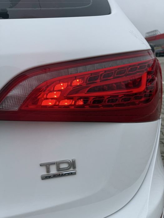 Audi Q5 quattro an 2012  diesel Variante Dacia Spring