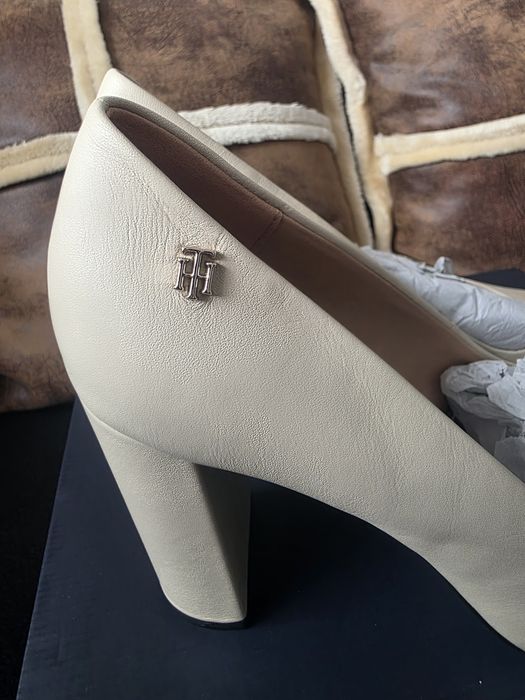Pantofi Piele Tommy Hilfinger Noi