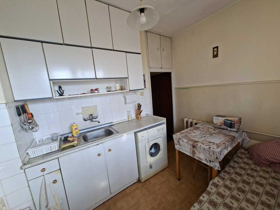 Продава се Двустаен апартамент в Пловдив, Гагарин - 60 кв.м за 808 €/кв.м - Снимка #2
