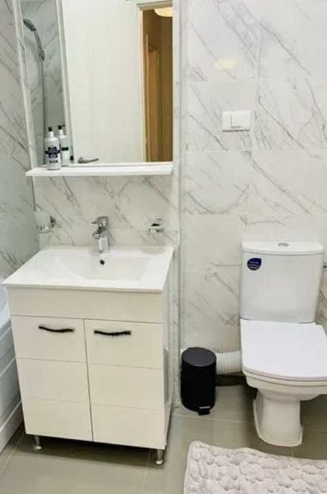 Дава се под наем Двустаен апартамент в Пловдив, Остромила - 67 кв.м за 340 € - Снимка #3