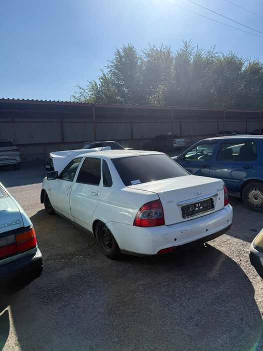 Приора по запчастям