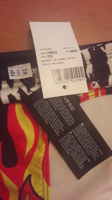 Плавки мужские  плавательнные